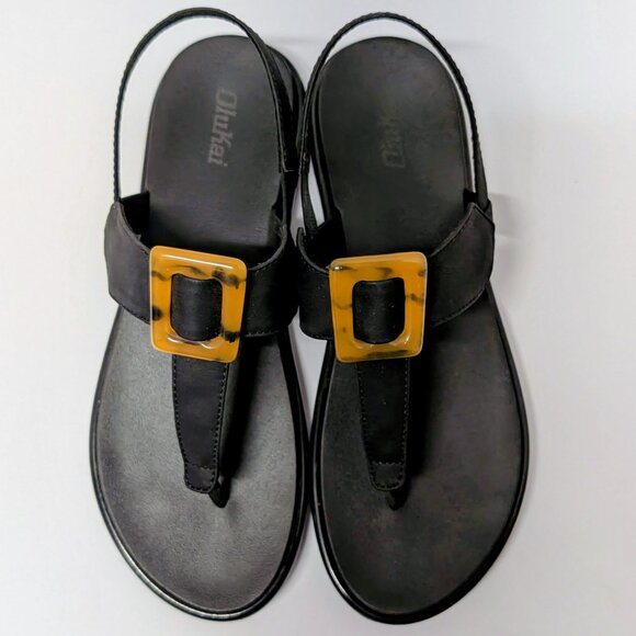 OluKai La‘i T–Bar Strappy Beach Sandals in Lava Rock - Picture 3 of 16